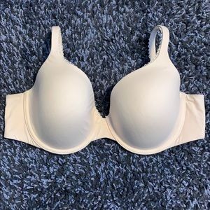 38C Body by Victoria Secret Bra